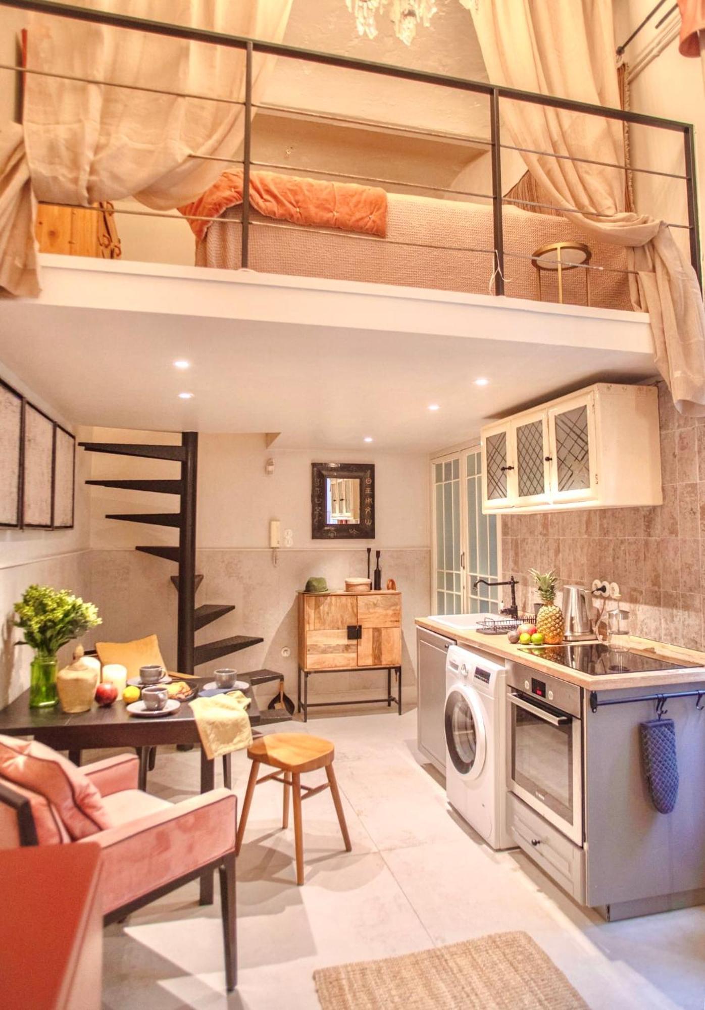 Apartment Andrassy Palace - Stylish 1